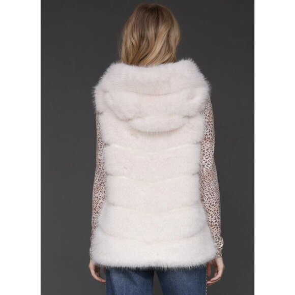 Anthropologie Avec Les Filles Luxe Faux Fur Paneled Vest - Picture 3 of 4